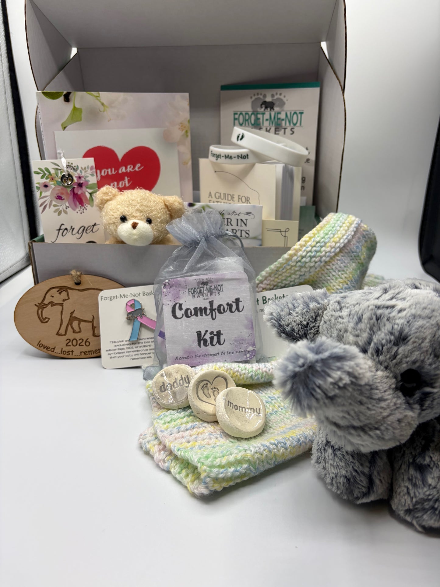 Medium Forget-Me-Not Basket